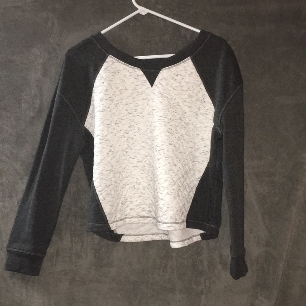 Mia sport Long sleeve sweater